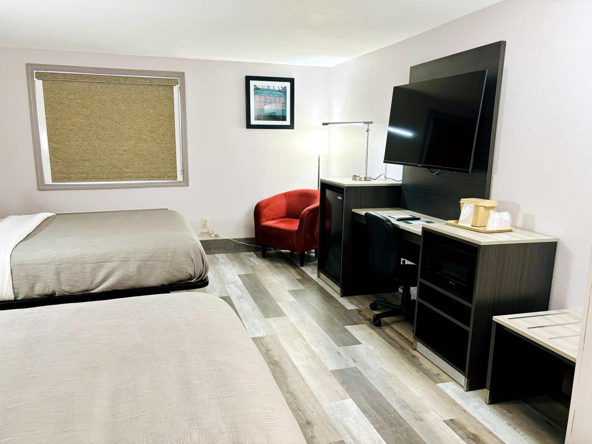 Quality Inn Raynham - Taunton Exterior photo