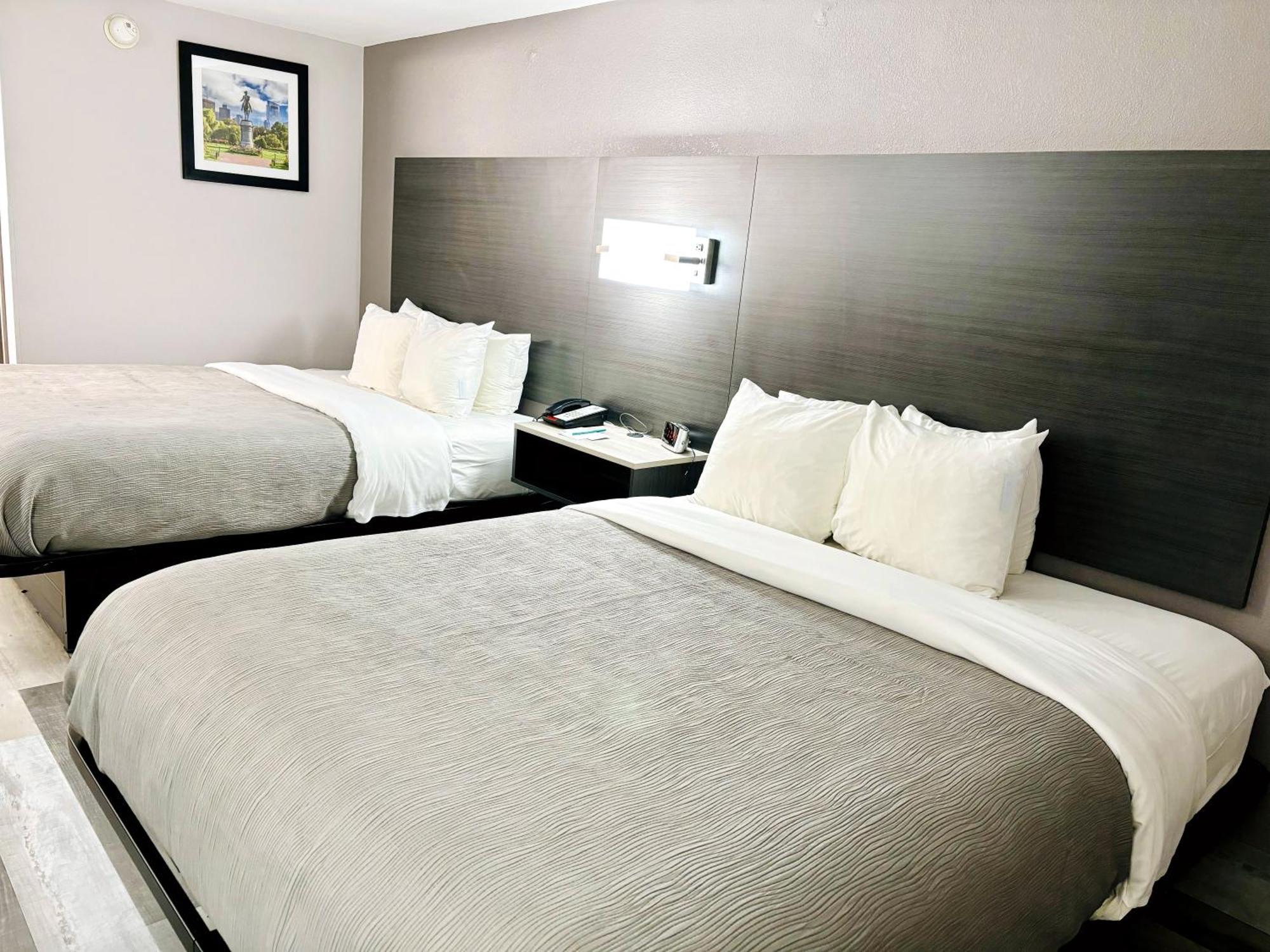 Quality Inn Raynham - Taunton Exterior photo