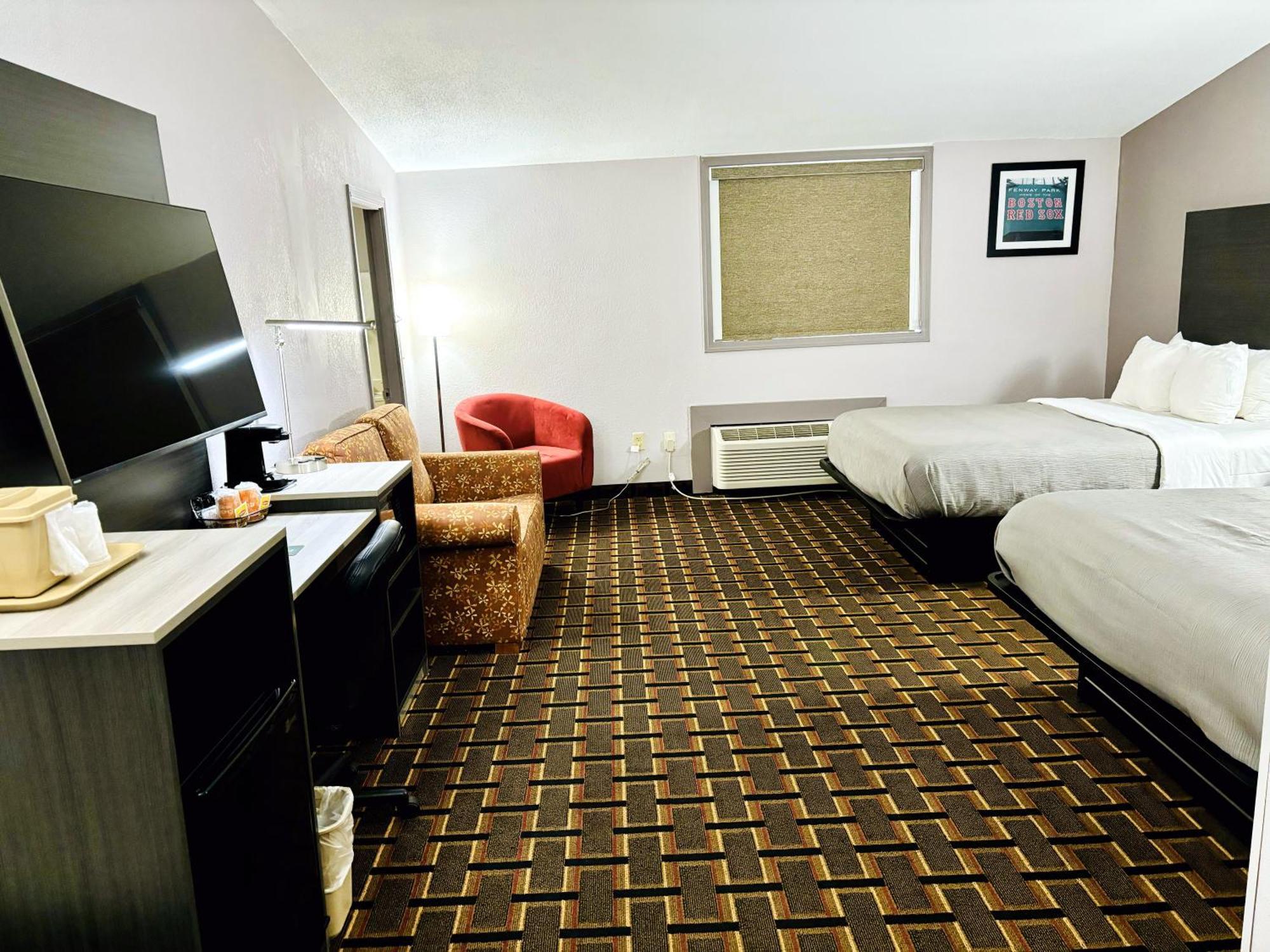 Quality Inn Raynham - Taunton Exterior photo